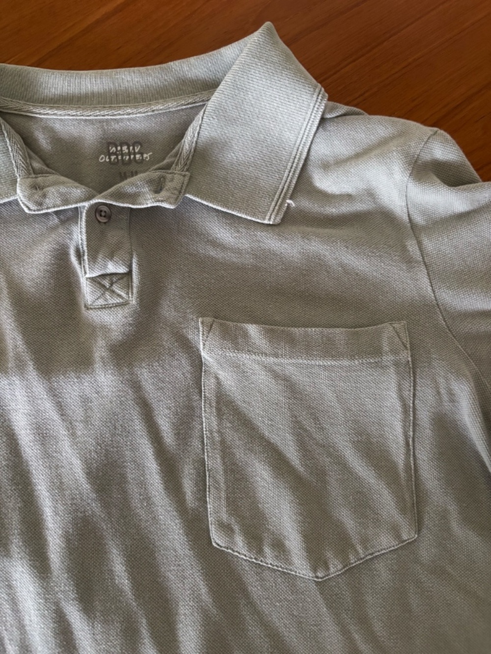 BDG Polo - Picture 2 of 3